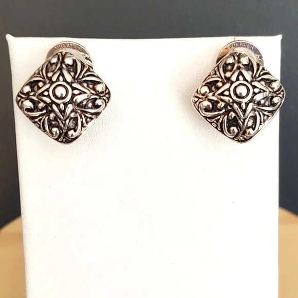 Premier Designs silver and black earrings - Picture 2 of 9